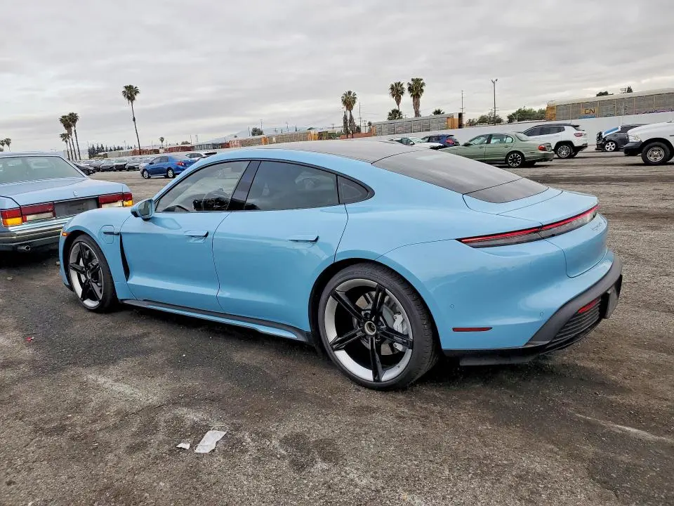 2024 PORSCHE TAYCAN 4S  