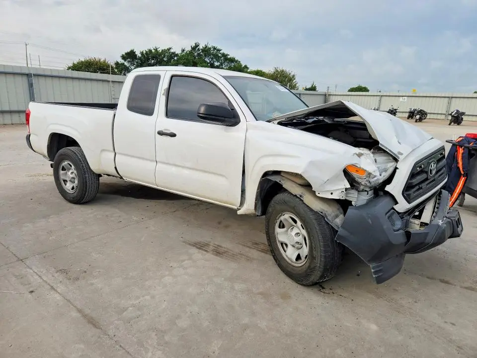 2017 TOYOTA TACOMA   