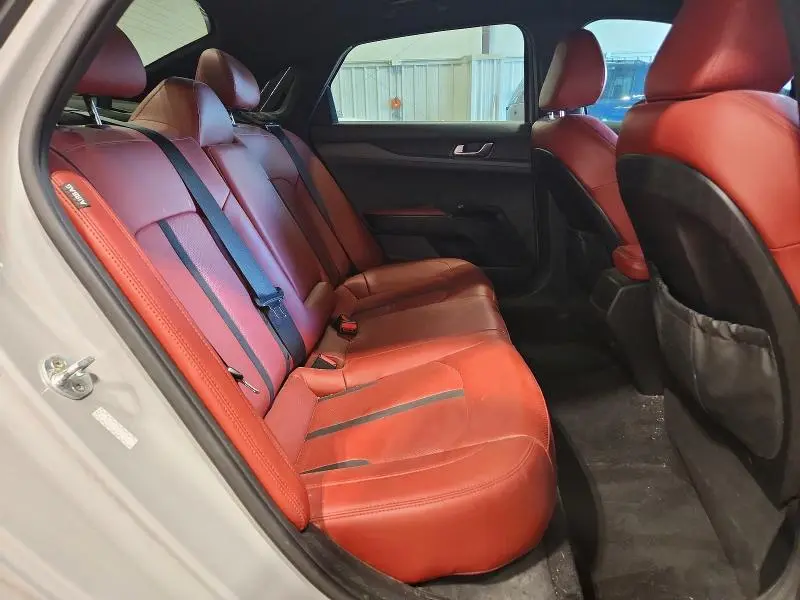 2021 KIA K5   