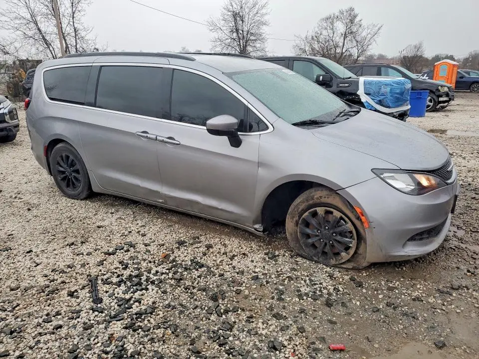 2021 CHRYSLER VOYAGER LXI  