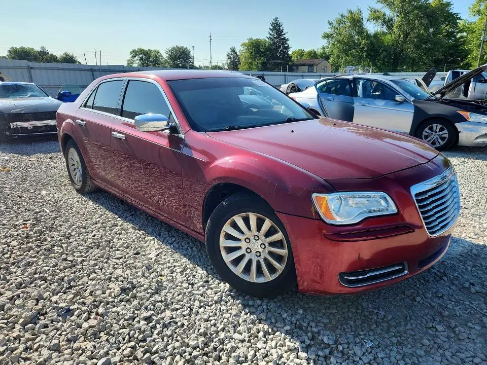 2013 CHRYSLER 300   