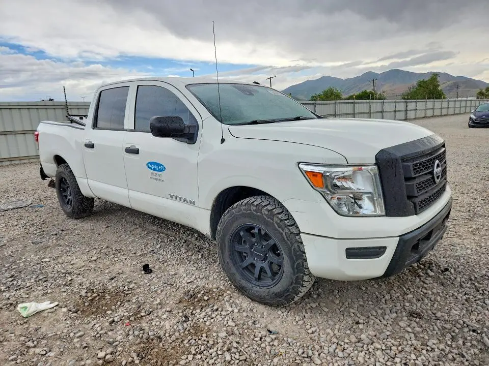 2021 NISSAN TITAN S  
