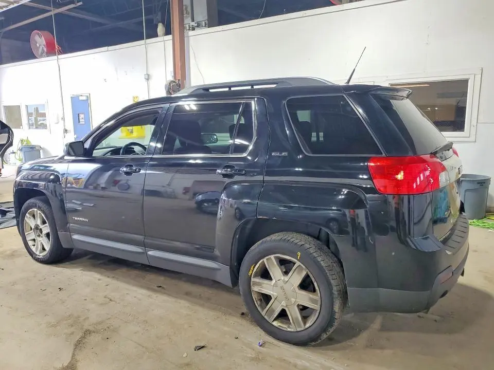 2010 GMC TERRAIN SLE  