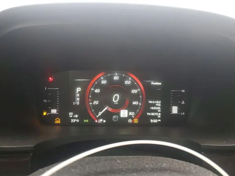 2018 VOLVO S90 T5 MOMENTUM  