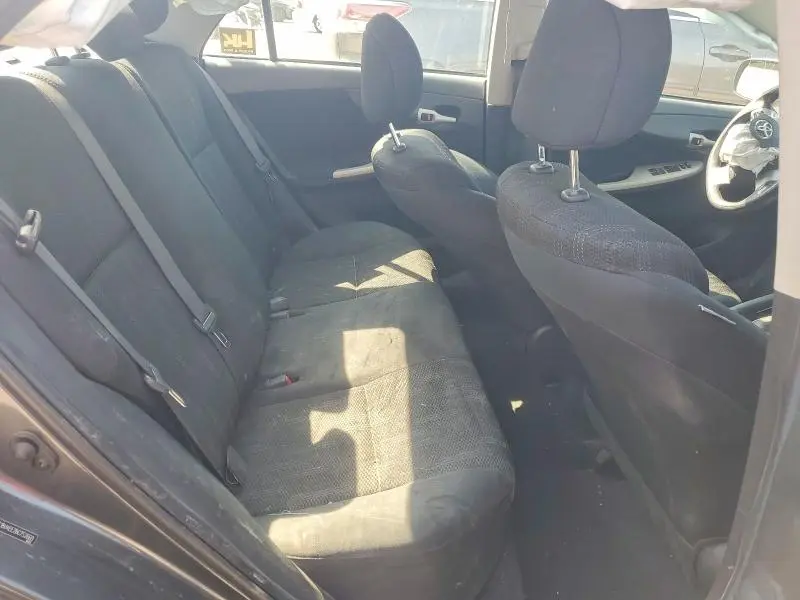 2011 TOYOTA COROLLA S  