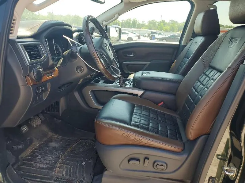 2019 NISSAN TITAN PLATINUM RESERVE  