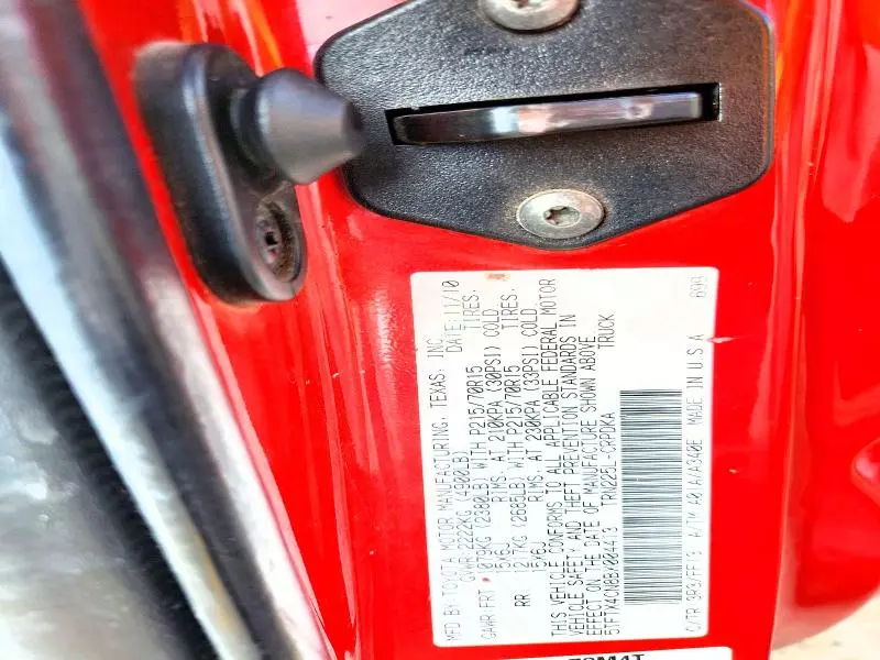 2011 TOYOTA TACOMA BASE  