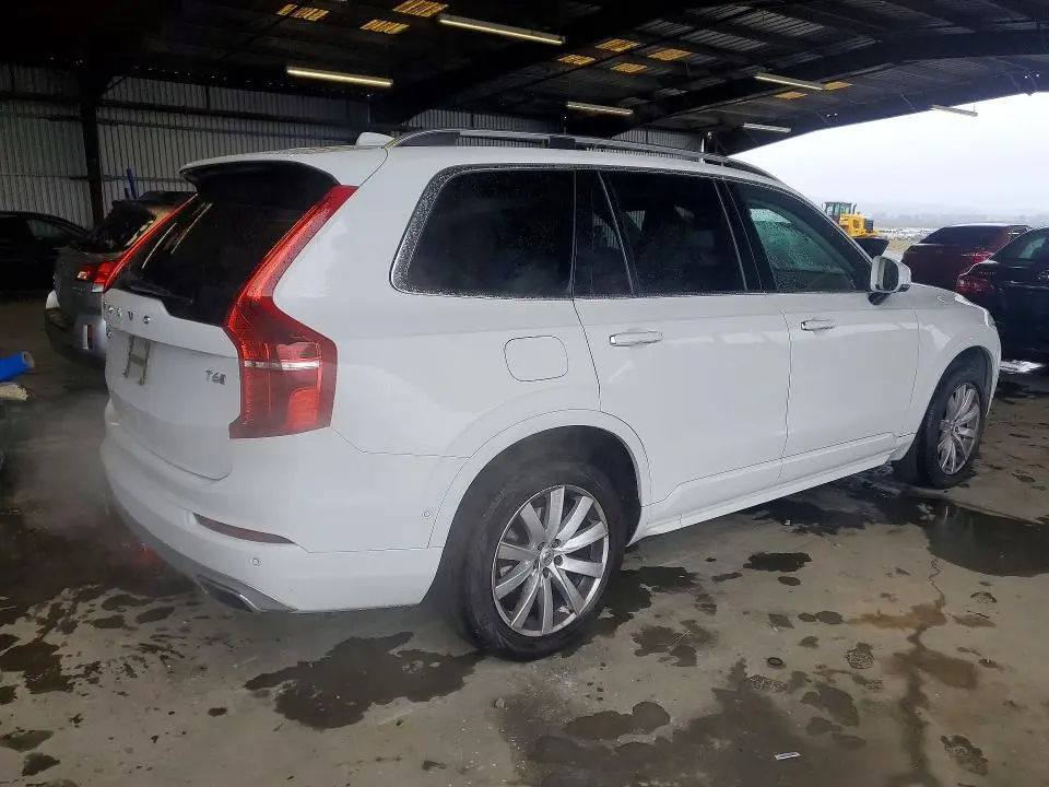 2016 VOLVO XC90 T6  