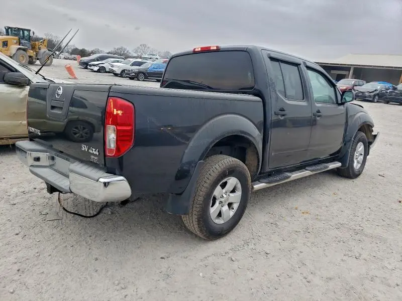 2011 NISSAN FRONTIER S  
