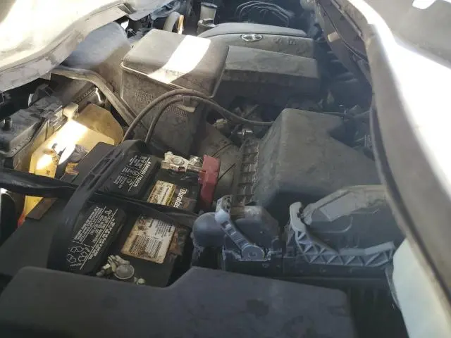 2017 TOYOTA SIENNA LE  