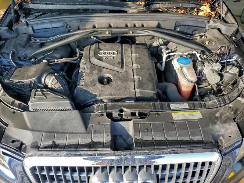 2011 AUDI Q5 PREMIUM  