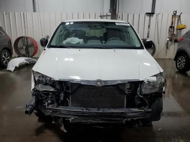 2010 CHRYSLER TOWN & COUNTRY LX  