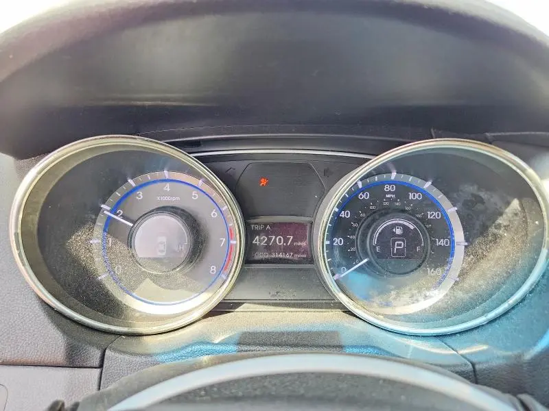 2012 HYUNDAI SONATA GLS  