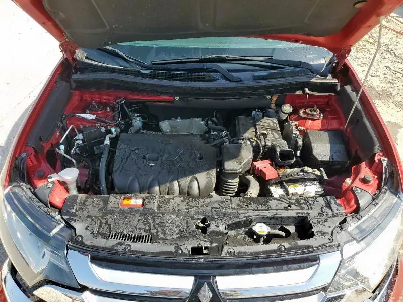 2016 MITSUBISHI OUTLANDER SE  