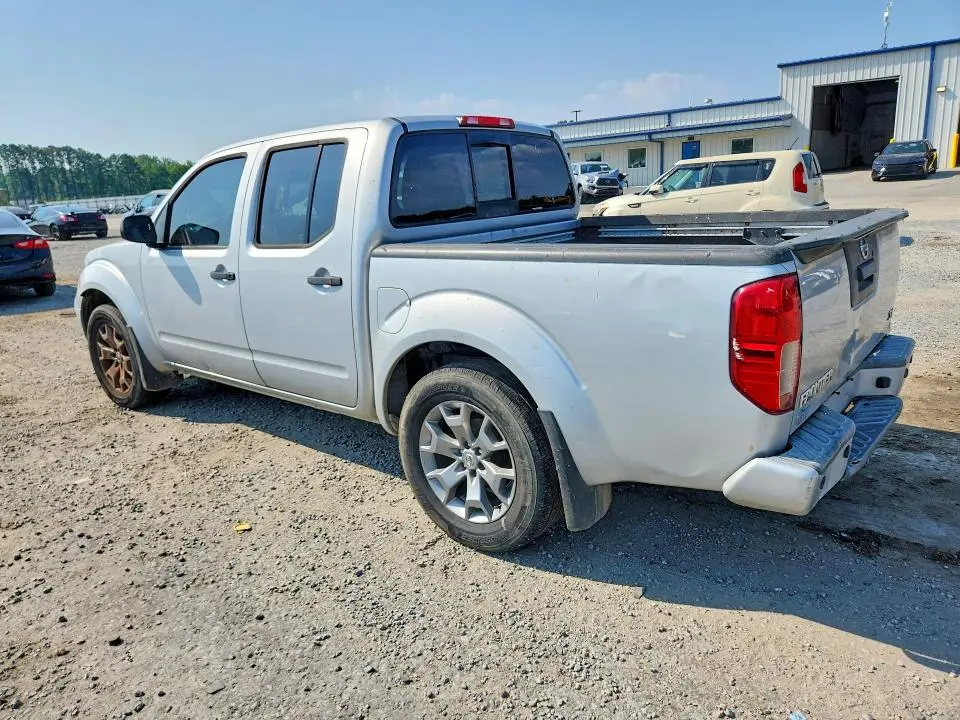 2020 NISSAN FRONTIER SV  