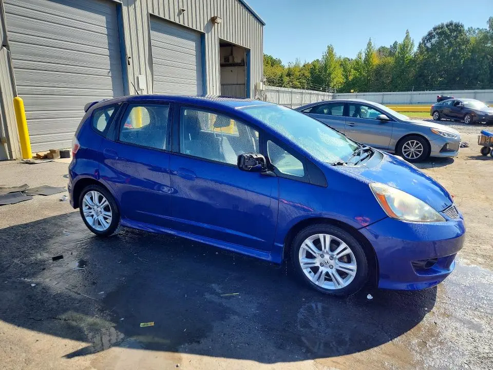 2010 HONDA FIT SPORT  