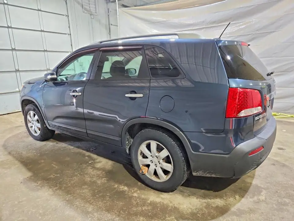 2012 KIA SORENTO LX  