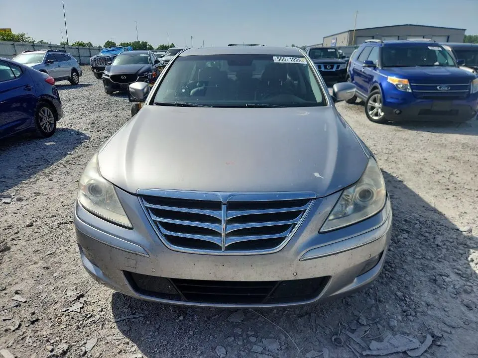 2011 HYUNDAI GENESIS 3.8L  