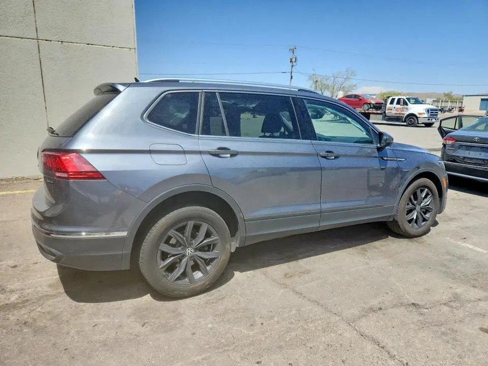 2024 VOLKSWAGEN TIGUAN SE  