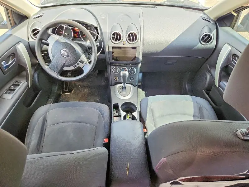 2010 NISSAN ROGUE S  