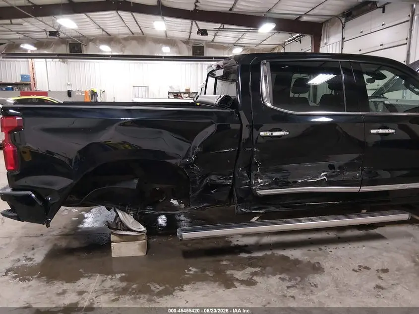2024 CHEVROLET SILVERADO 1500 4WD  SHORT BED HIGH COUNTRY