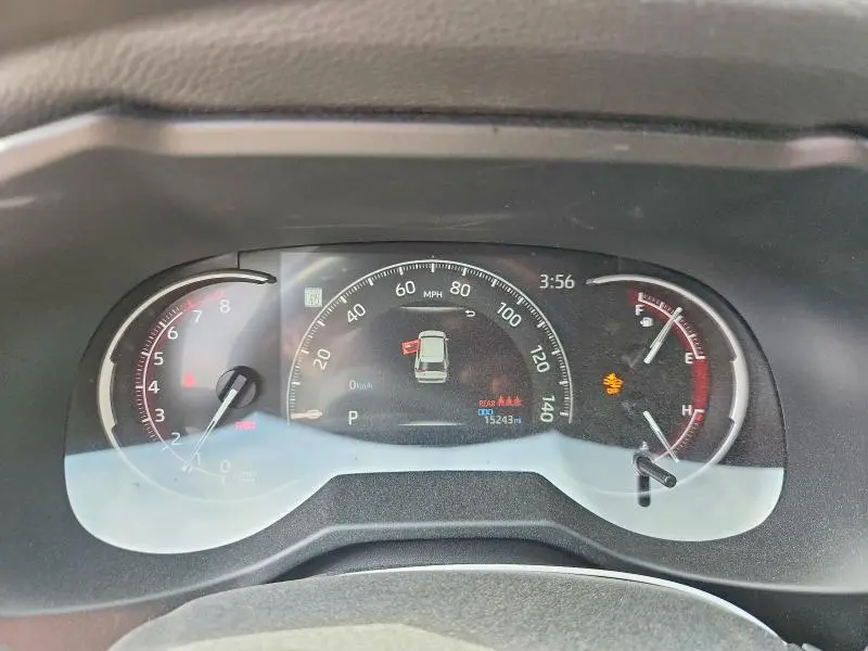 2025 TOYOTA RAV4 LE  