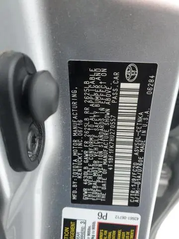 2017 TOYOTA CAMRY LE