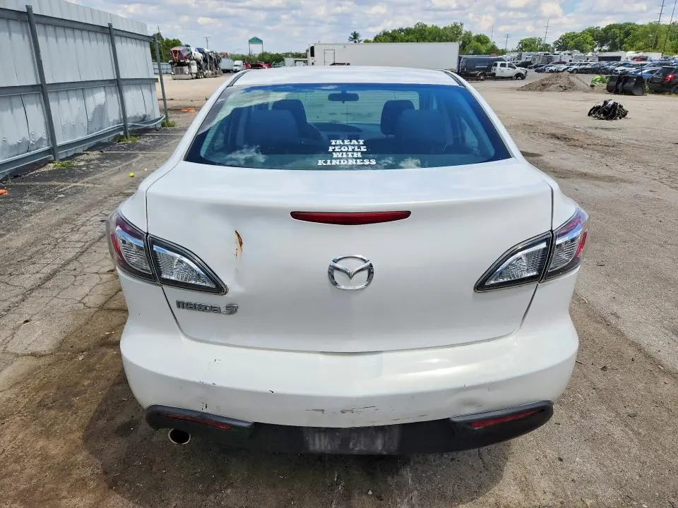 2010 MAZDA 3   