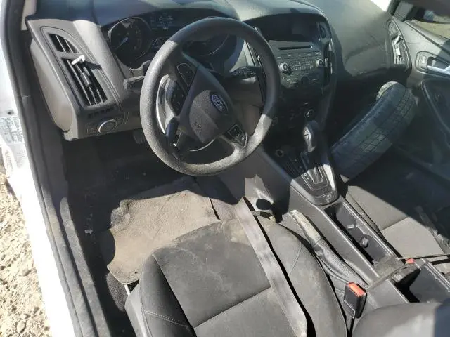 2017 FORD FOCUS SE  