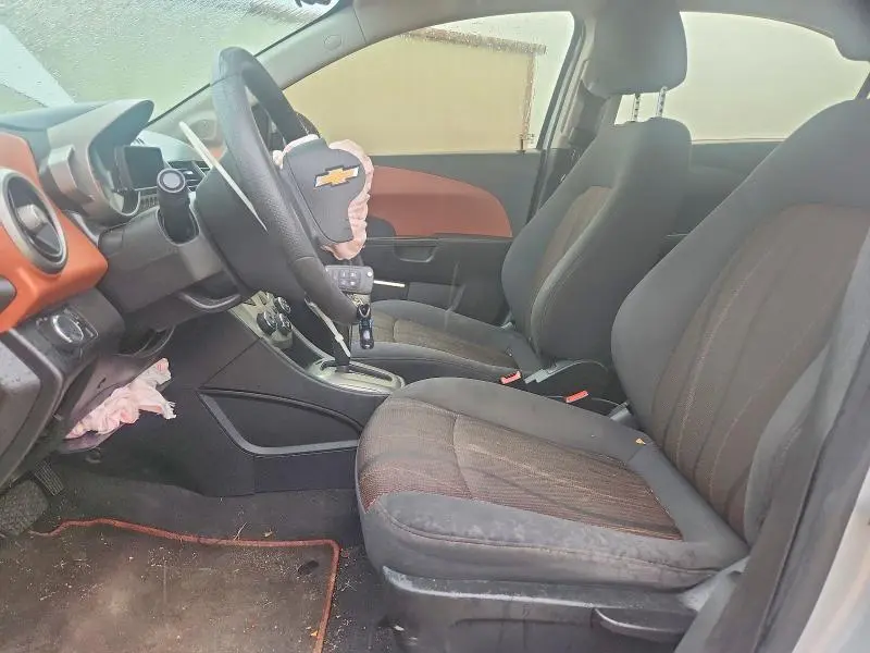 2013 CHEVROLET SONIC LT  