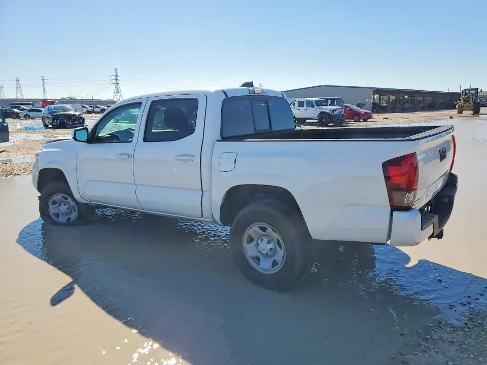 2023 TOYOTA TACOMA SR V6  