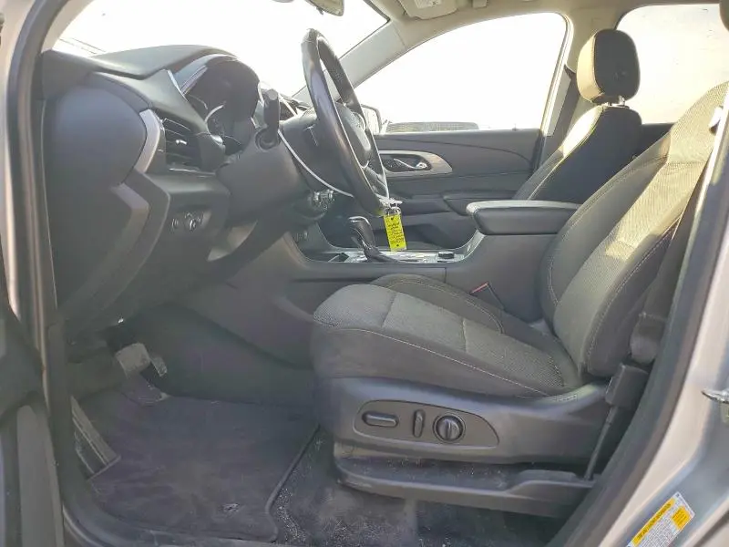 2020 CHEVROLET TRAVERSE LT  