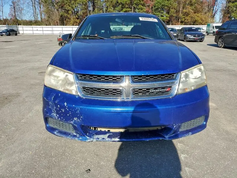 2014 DODGE AVENGER SE  