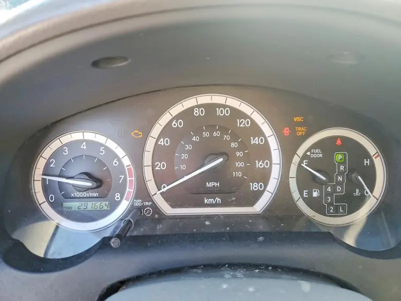 2010 TOYOTA SIENNA CE  