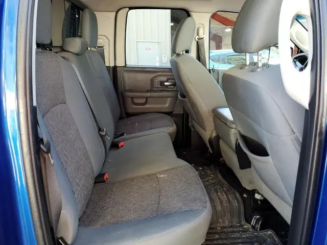 2016 RAM 1500 SLT