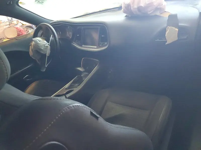 2015 DODGE CHALLENGER SXT  