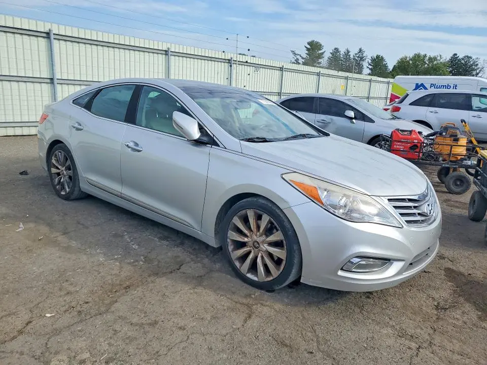 2012 HYUNDAI AZERA BASE  