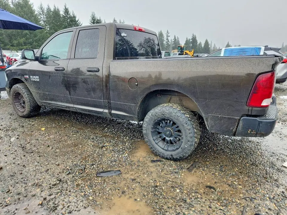 2014 RAM 1500 ST  