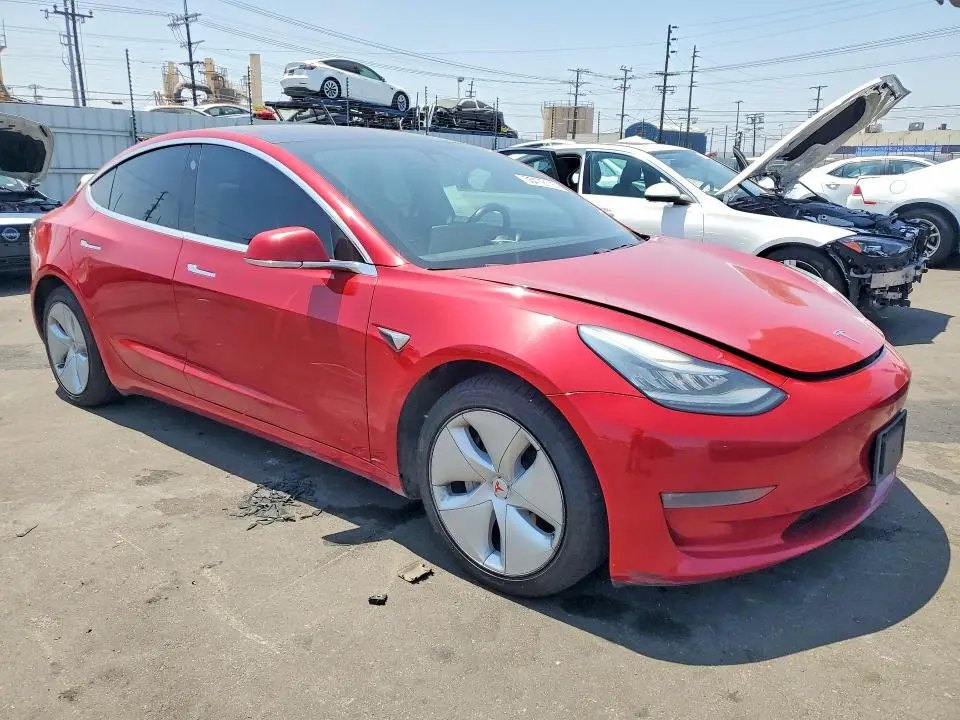 2018 TESLA MODEL 3   