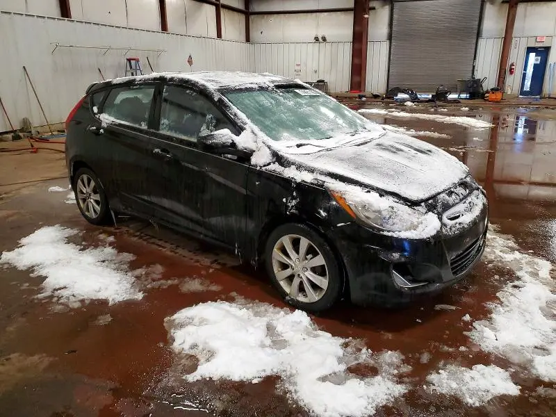 2012 HYUNDAI ACCENT GLS  