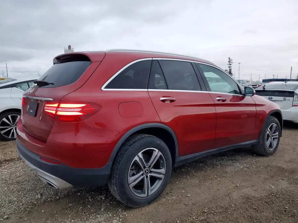 2019 MERCEDES-BENZ GLC 300  