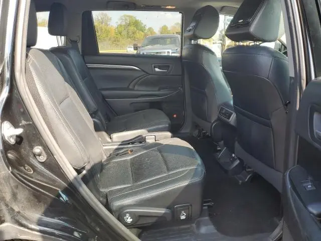 2015 TOYOTA HIGHLANDER LIMITED  