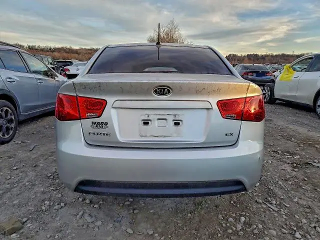 2010 KIA FORTE EX  