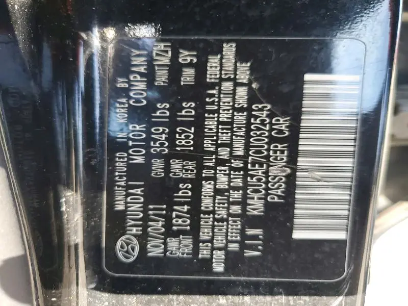 2012 HYUNDAI ACCENT SE  