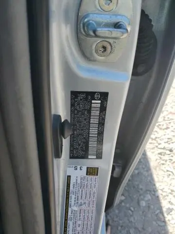 2013 TOYOTA PRIUS V   