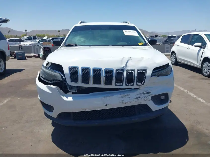 2020 JEEP CHEROKEE LATITUDE PLUS 4X4