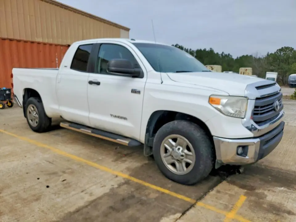 2014 TOYOTA TUNDRA SR5  