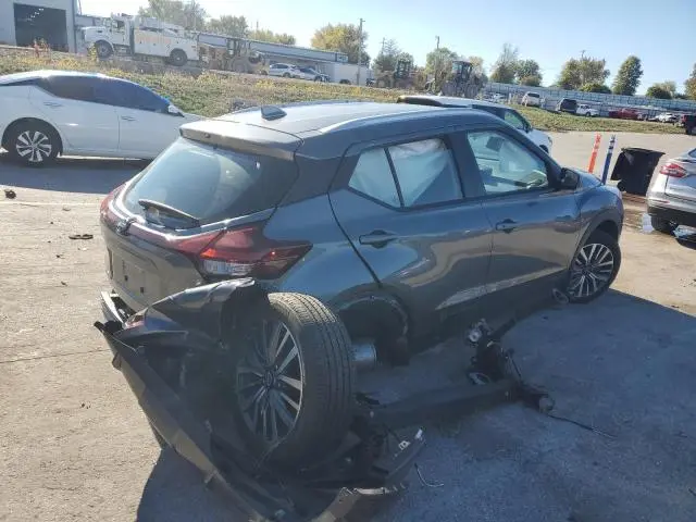 2024 NISSAN KICKS SV  