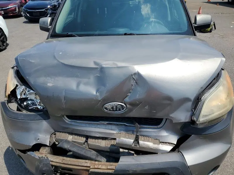 2011 KIA SOUL +  