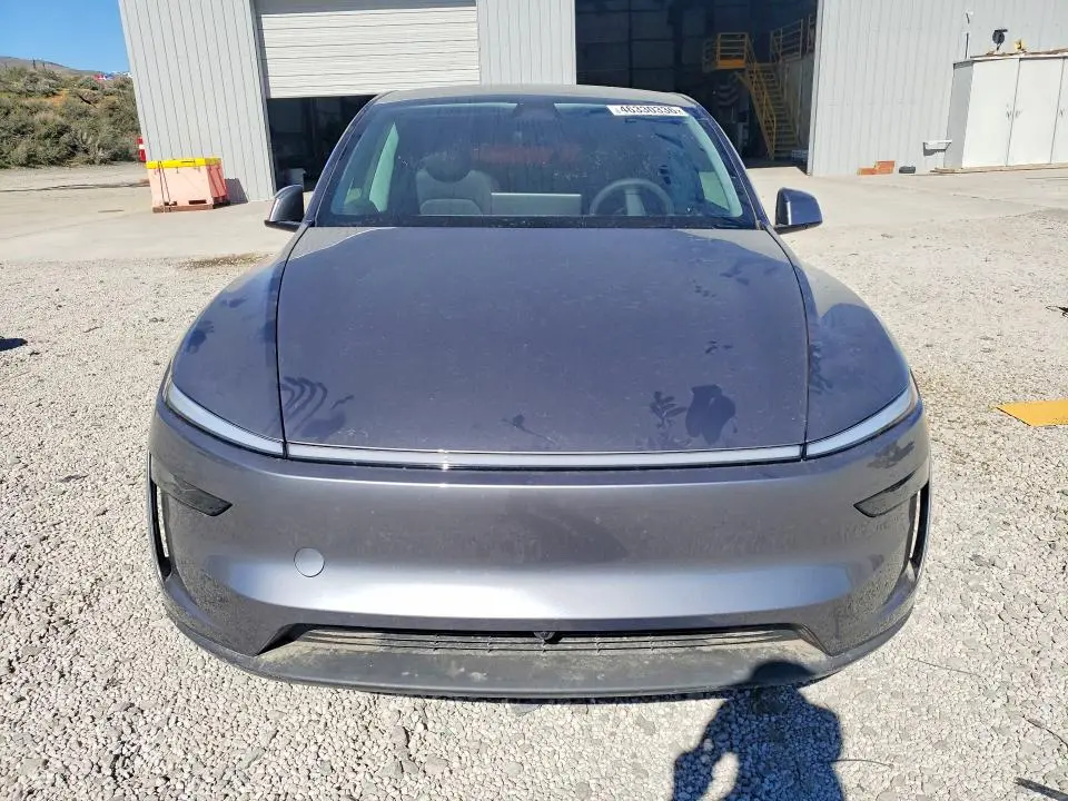 2026 TESLA MODEL Y   
